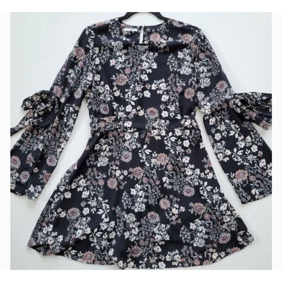 Maurices Floral Flowy Dress Long Bell Sleeve Mini - Picture 1 of 9